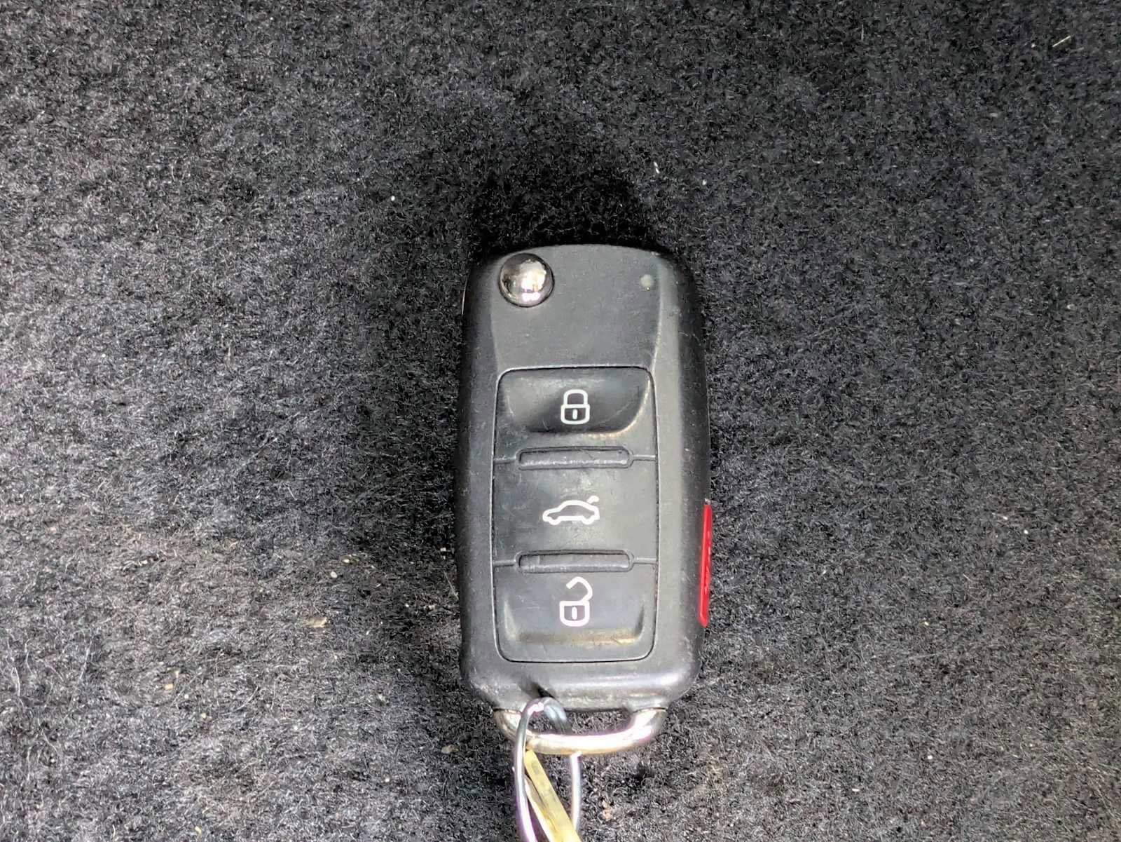 Used 2016 Volkswagen Tiguan SEL image 36