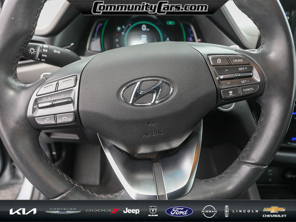 Used 2020 Hyundai Ioniq SEL image 15