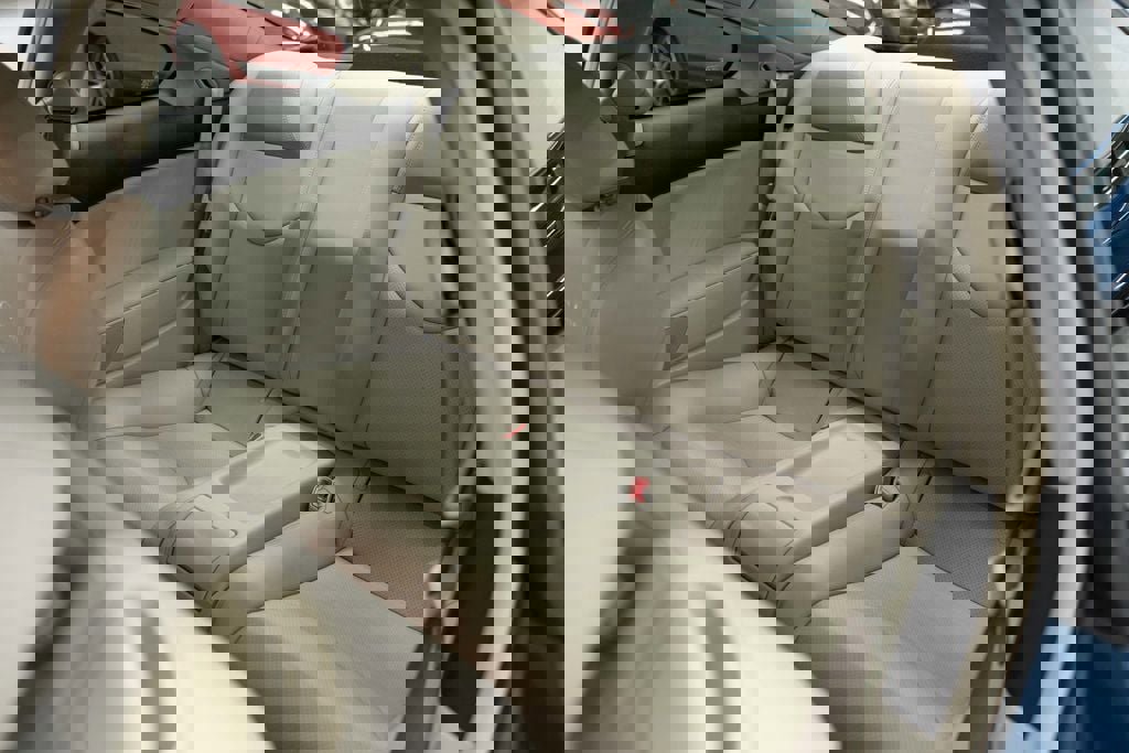 Used 2013 INFINITI G37 x w/ Premium Pkg image 12