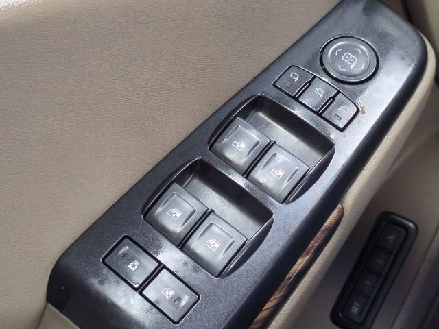 Used 2018 GMC Yukon SLT w/ Open Road Package image 25