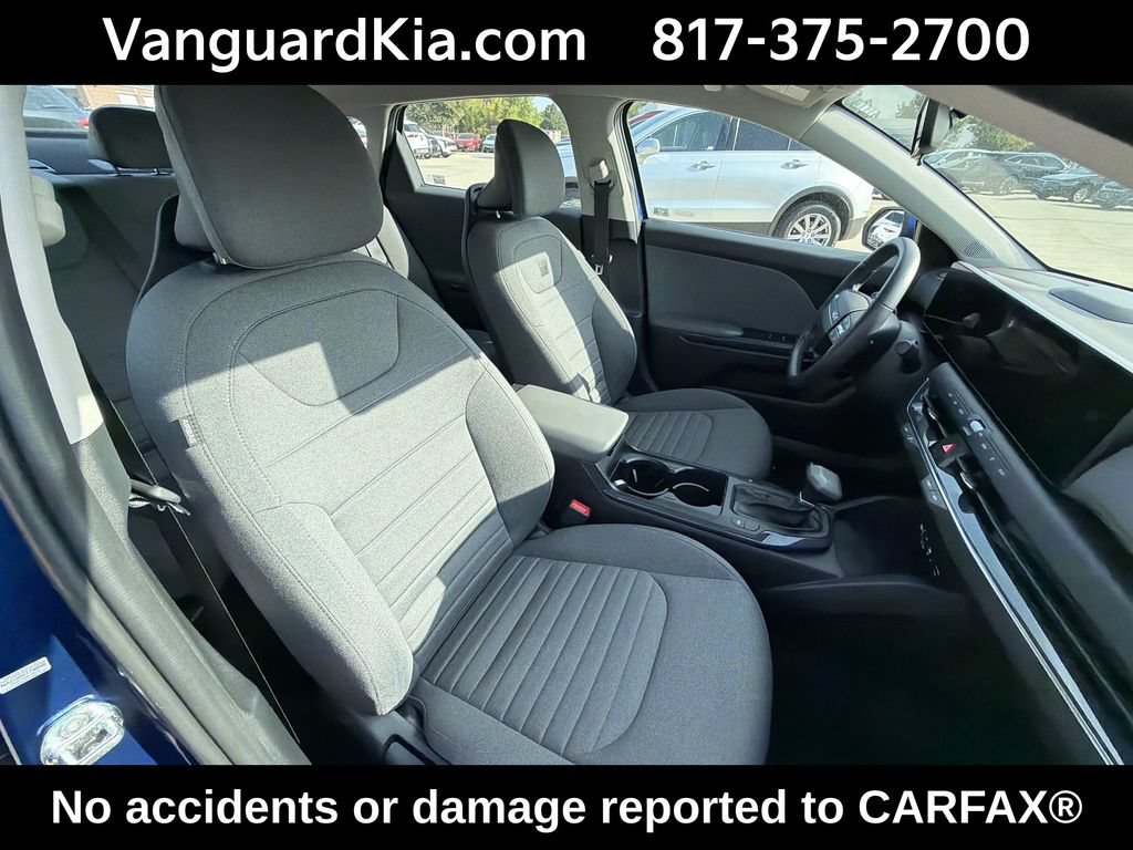 Certified 2025 Kia K4 EX FWD image 26