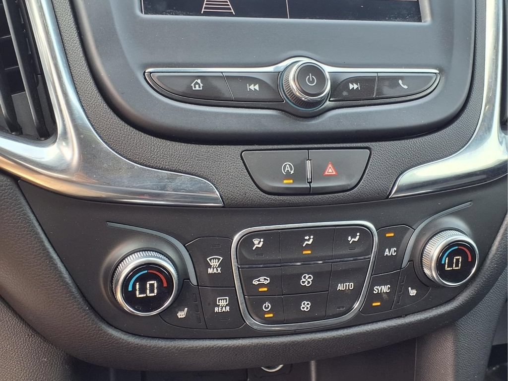 Used 2024 Chevrolet Equinox LT AWD/4WD image 12