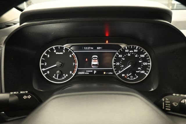 Used 2025 Nissan Rogue SV FWD image 14
