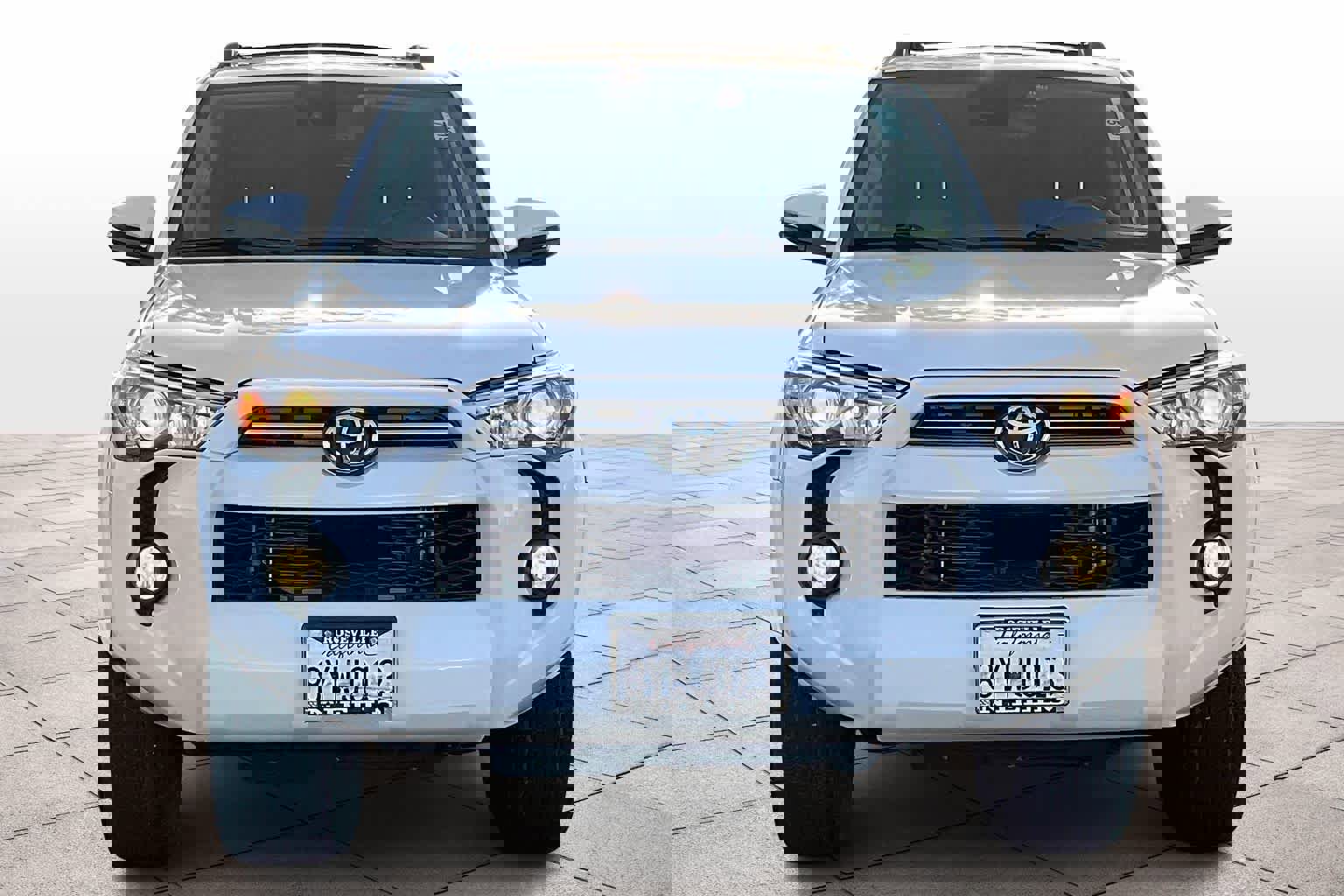 Used 2020 Toyota 4Runner SR5 Premium image 3