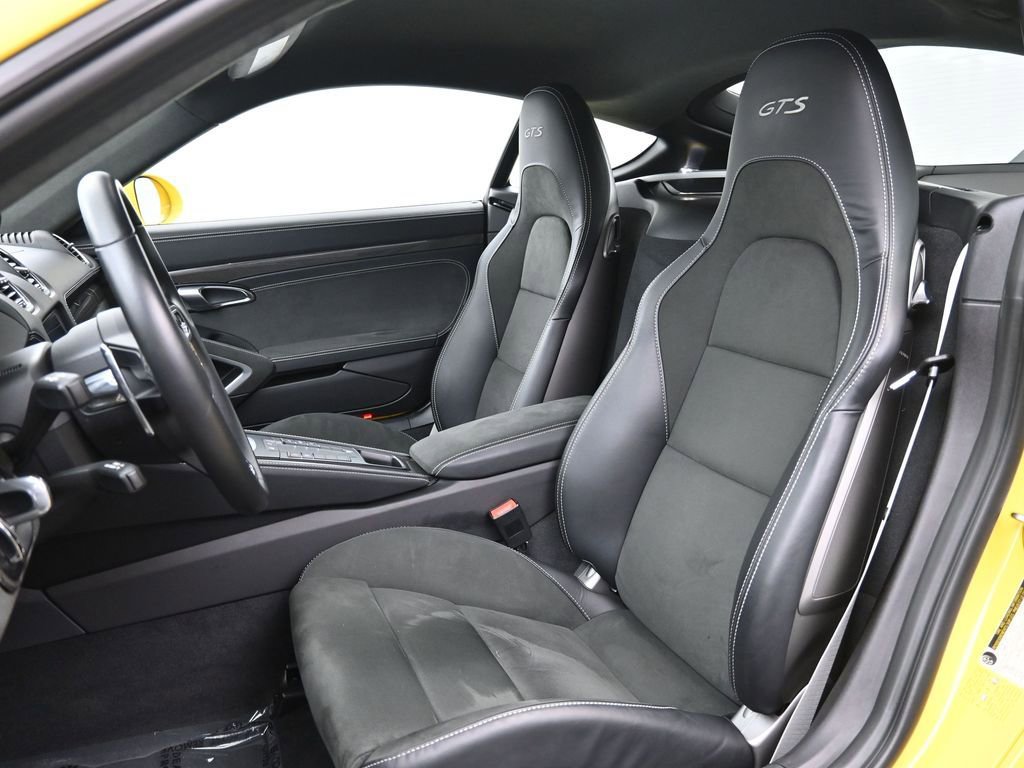 Certified 2025 Porsche 718 Cayman GTS image 5
