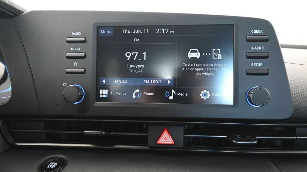 Certified 2025 Hyundai Elantra Sport FWD image 30