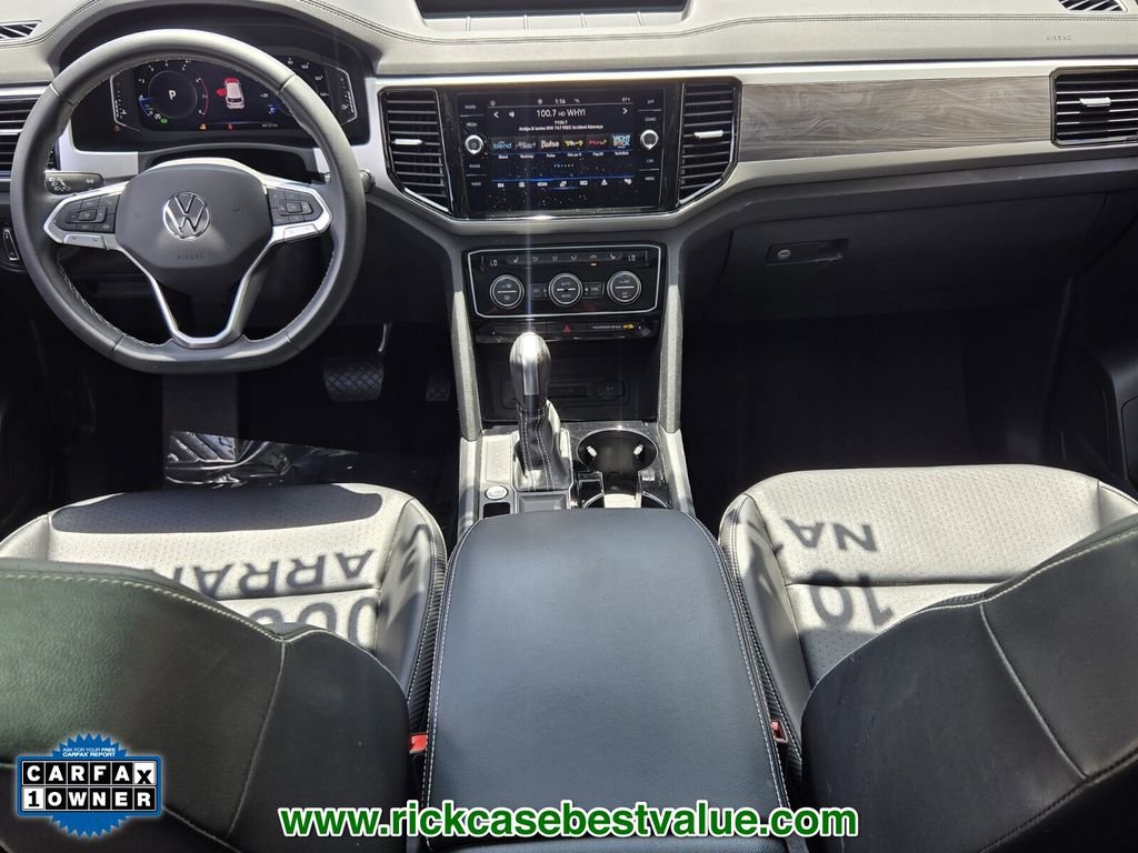 Used 2022 Volkswagen Atlas Cross Sport SE image 13