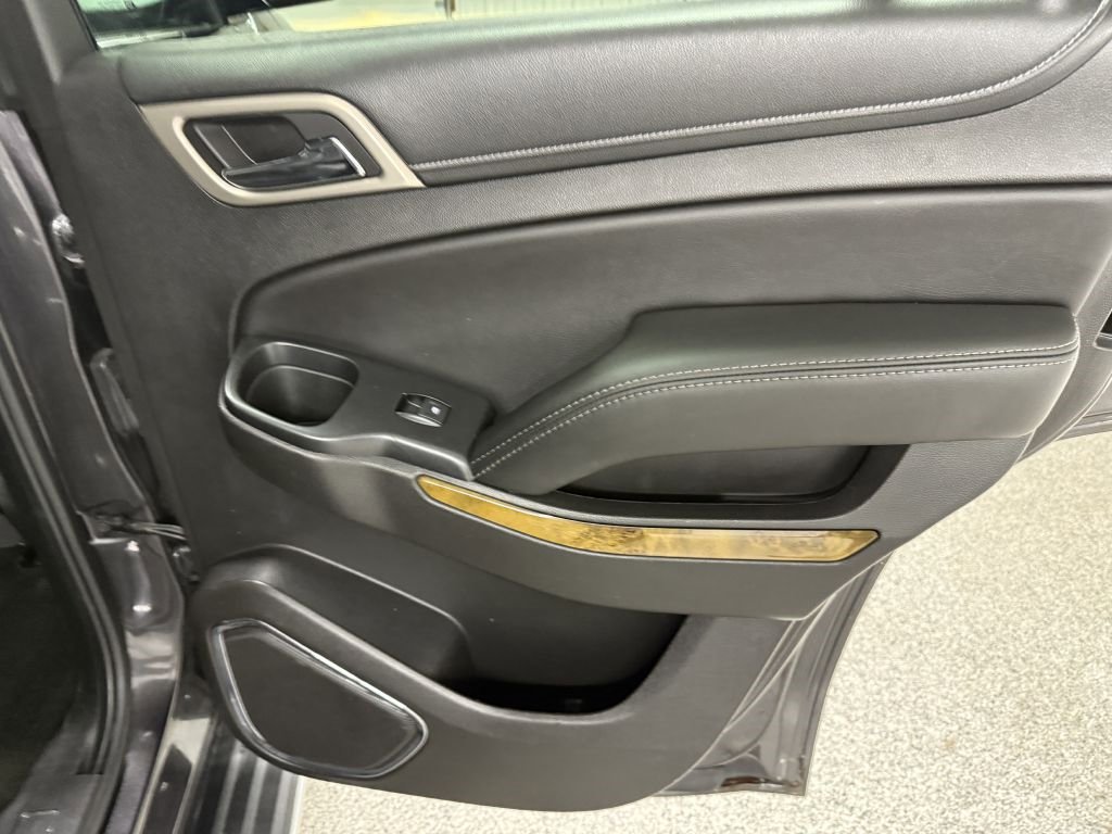 Used 2017 GMC Yukon Denali w/ Open Road Package image 35