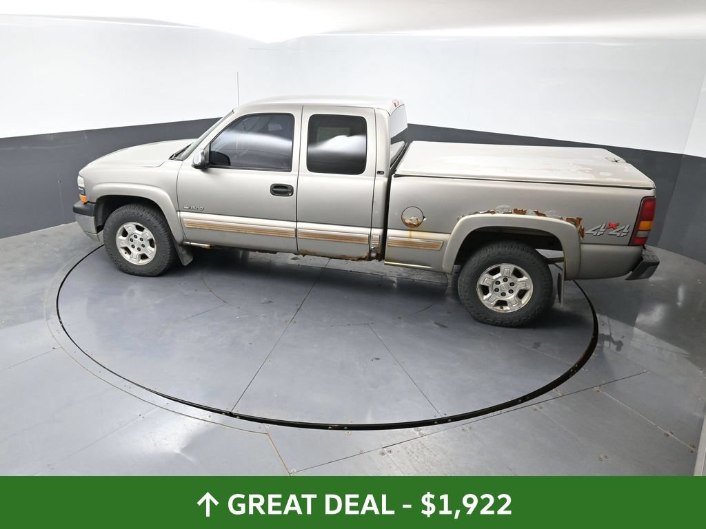 Used 2001 Chevrolet Silverado 1500 LS w/ Firm Ride Suspension Pkg AWD/4WD image 19