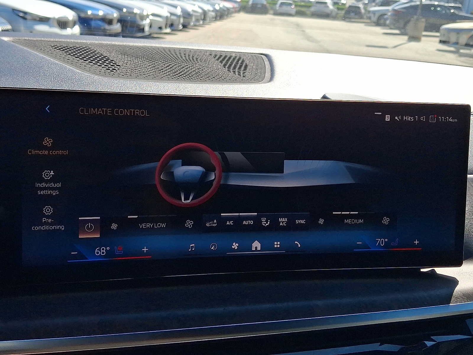 Used 2024 BMW X7 xDrive40i w/ M Sport Package AWD/4WD image 17
