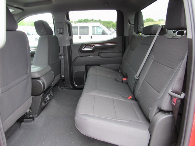 New 2026 GMC Sierra 1500 SLE image 22