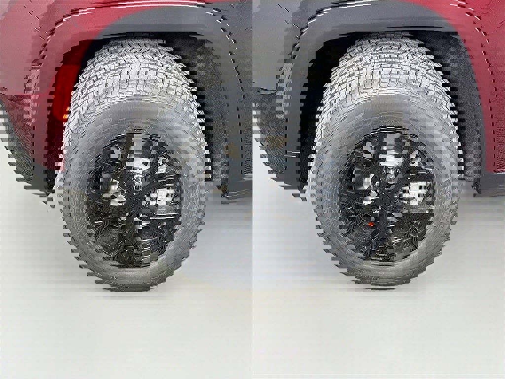 New 2025 Jeep Grand Cherokee L Altitude image 26