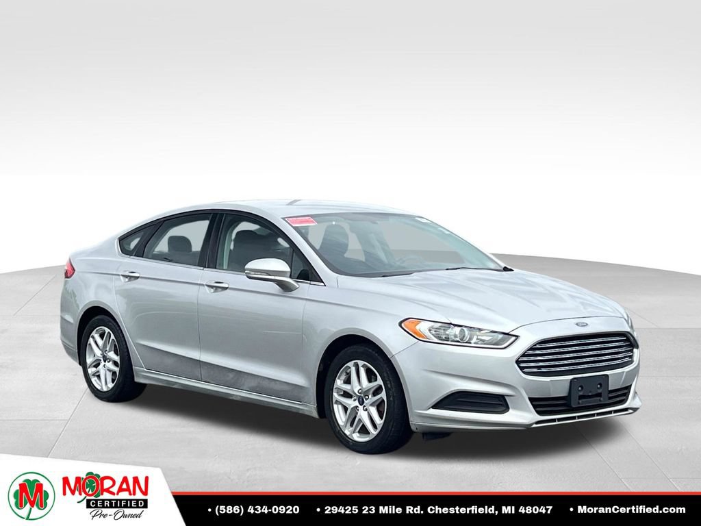 Used 2016 Ford Fusion SE FWD image 7