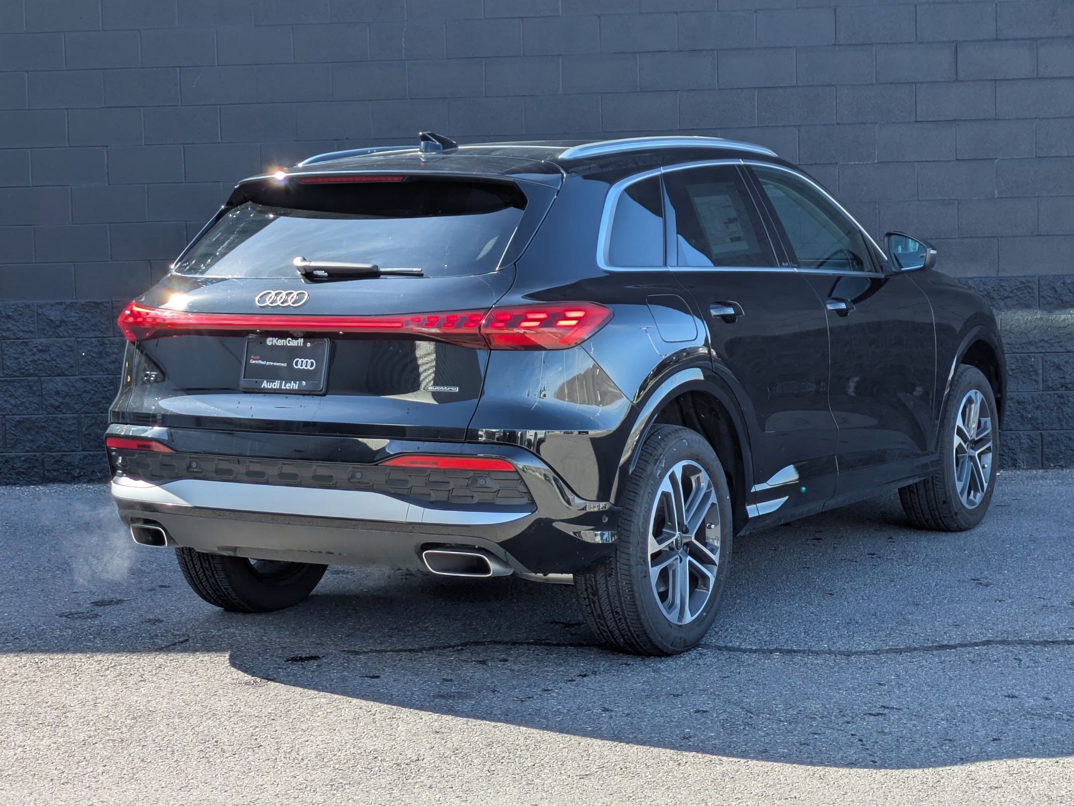 Certified 2025 Audi Q5 Premium Plus w/ Premium Plus image 6