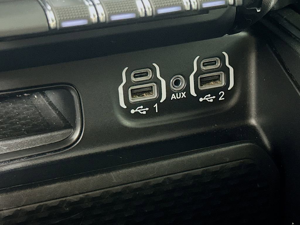 Used 2024 RAM 1500 Big Horn image 32