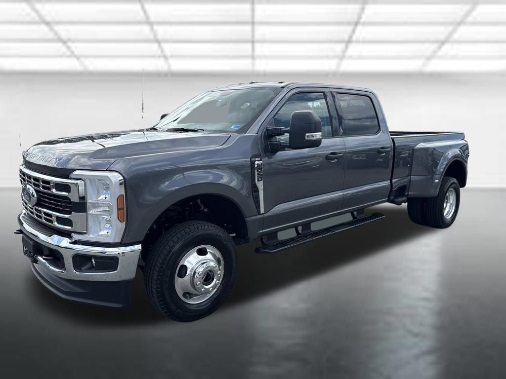 Certified 2026 Ford F350 XLT AWD/4WD image 28