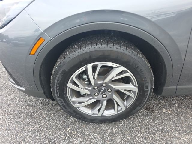 Used 2025 Lincoln Corsair Premiere w/ Equipment Group 101A image 8