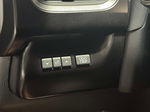 Used 2024 Lexus UX 250h F Sport AWD/4WD image 26