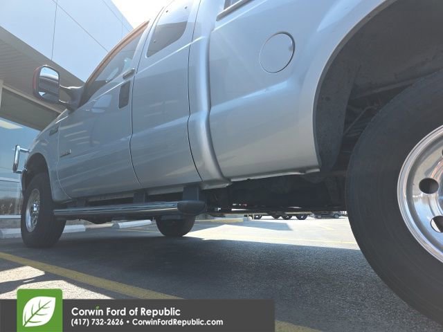 Used 2004 Ford F250 XL image 12