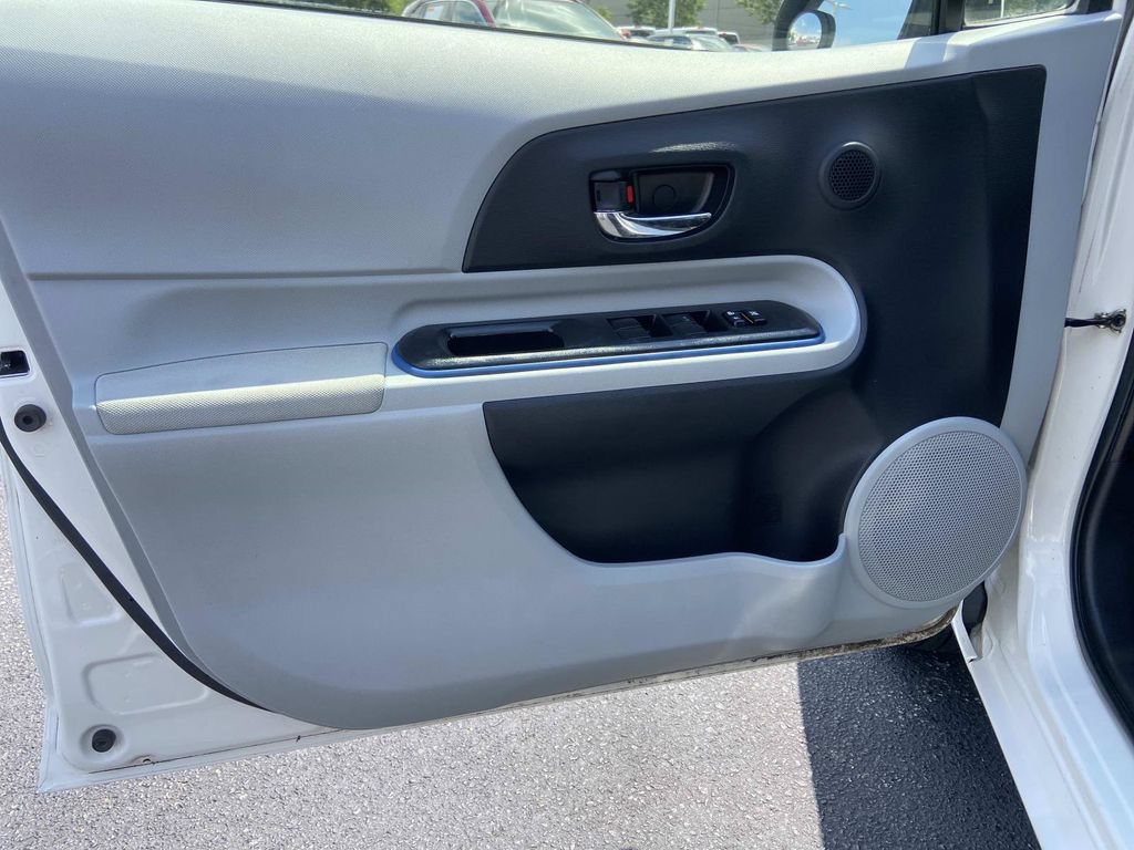 Used 2012 Toyota Prius C Two FWD image 17