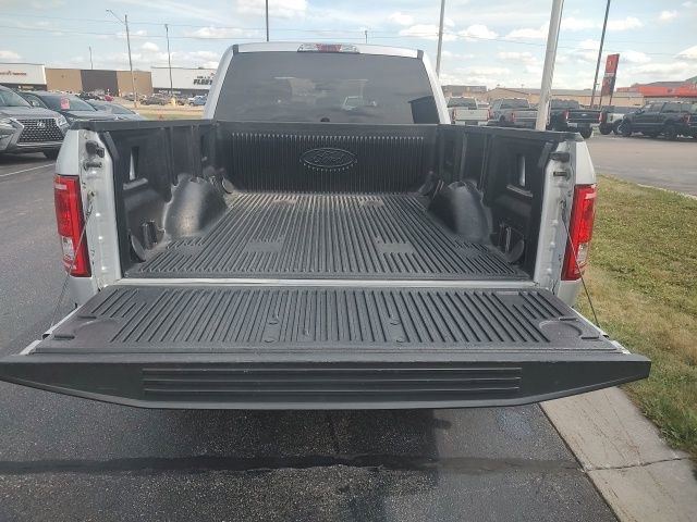 Used 2015 Ford F150 XLT w/ Trailer Tow Package image 29