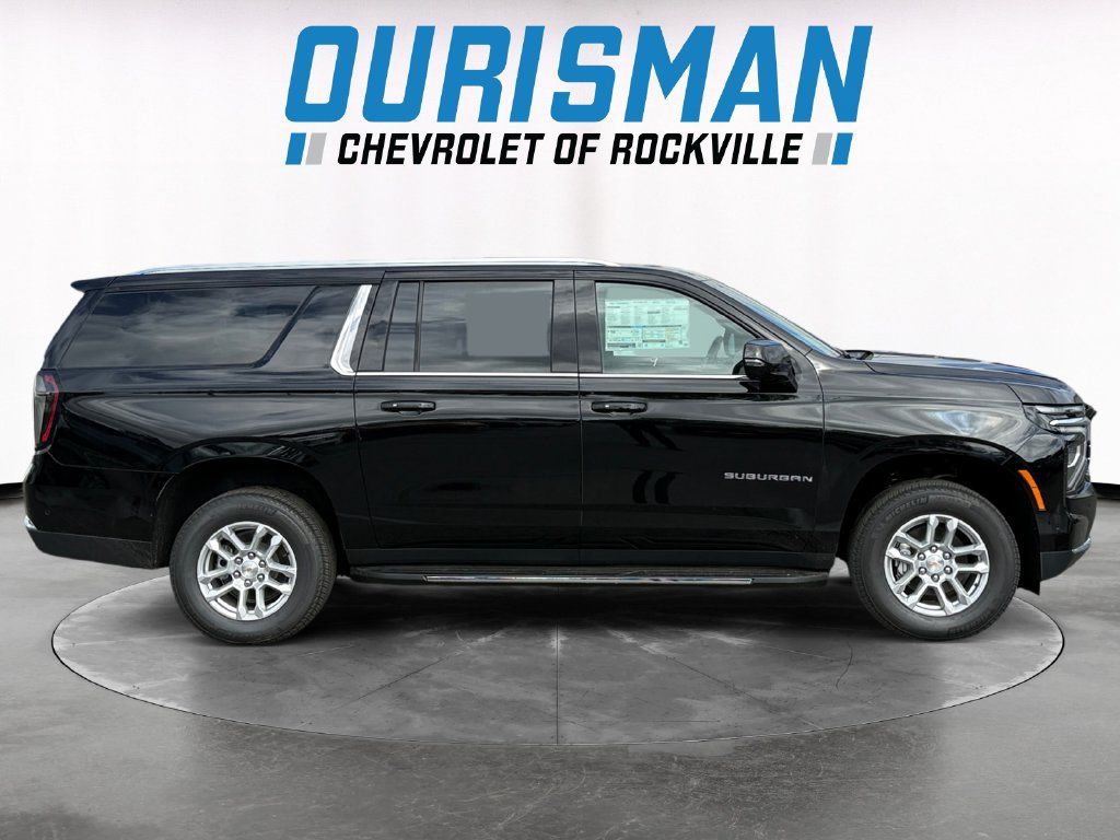 New 2026 Chevrolet Suburban LT w/ Comfort Package AWD/4WD image 7