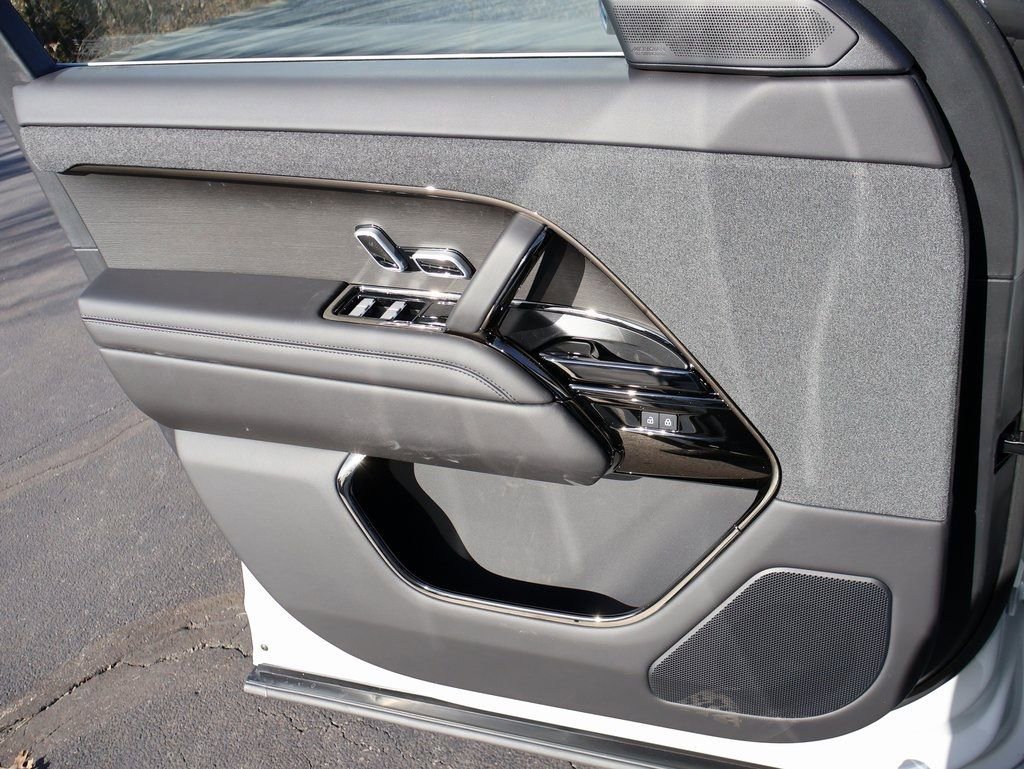 New 2026 Land Rover Range Rover Sport Dynamic SE image 34