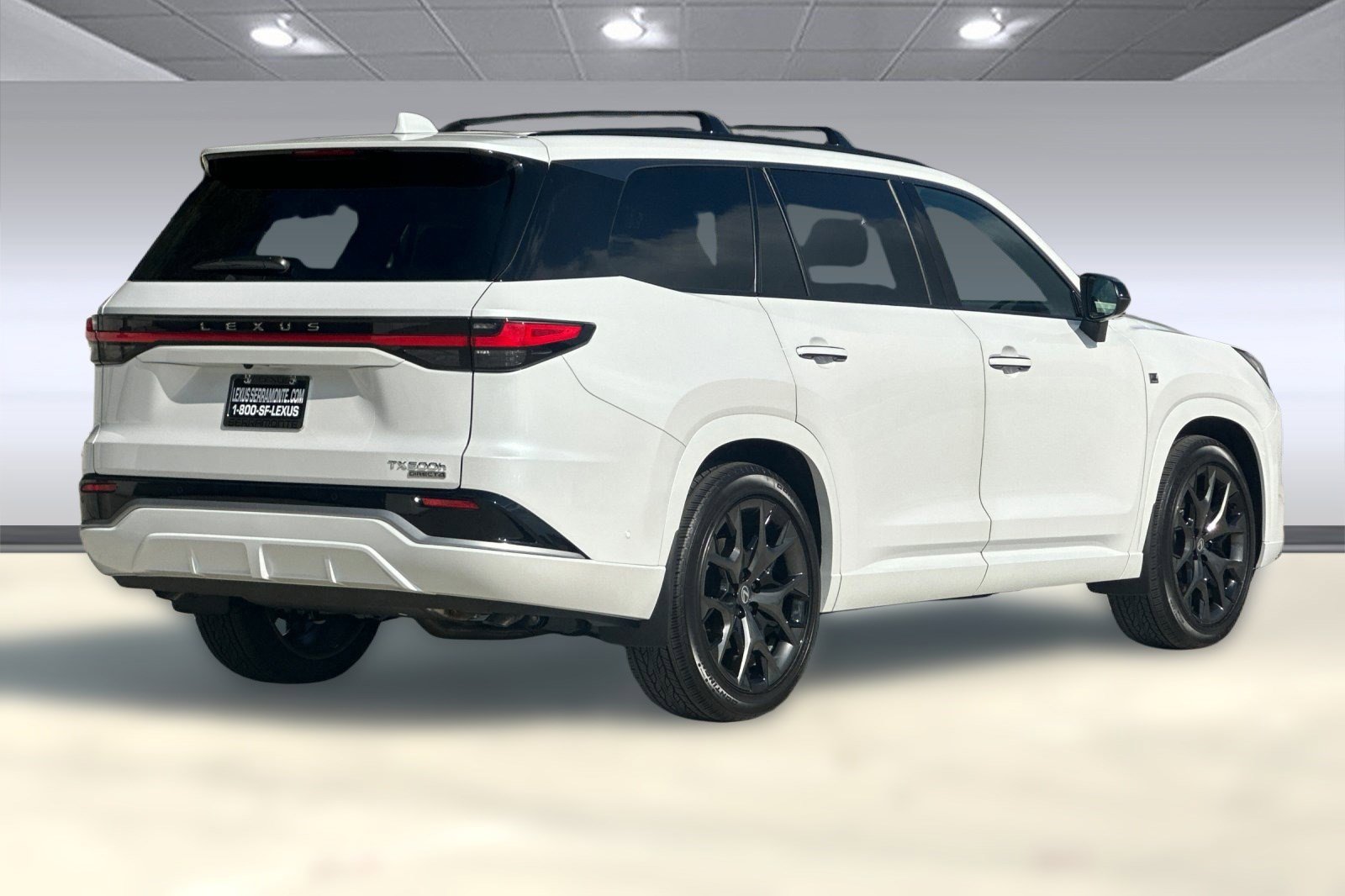 New 2026 Lexus TX 500h AWD image 9