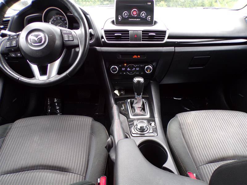 Used 2014 MAZDA MAZDA3 i Touring w/ Technology Package FWD image 29
