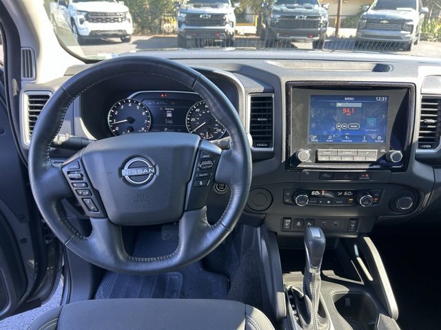 Used 2024 Nissan Frontier SV w/ SV Convenience Package image 17
