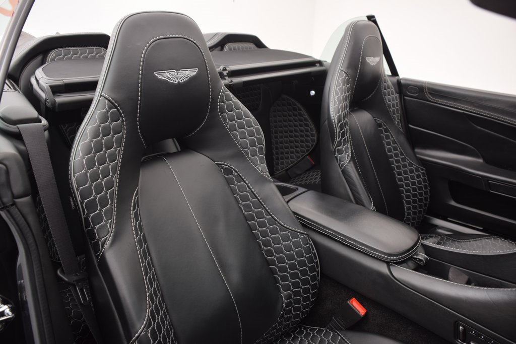 Used 2014 Aston Martin Vanquish Volante image 19