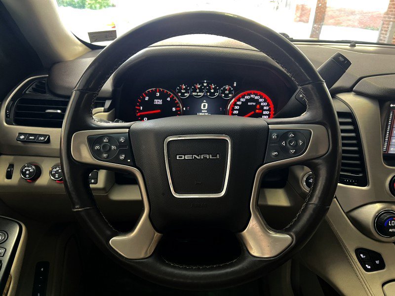 Used 2016 GMC Yukon Denali w/ Open Road Package image 19