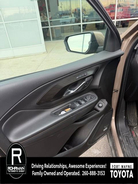 Used 2018 GMC Terrain SLT w/ Preferred Package image 12