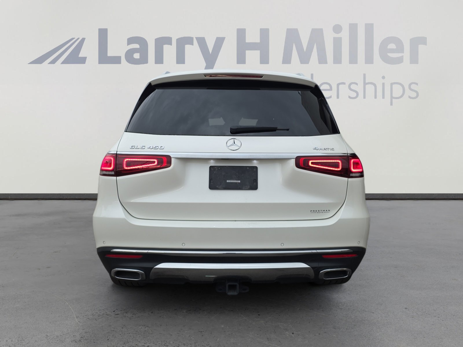 Used 2021 Mercedes-Benz GLS 450 4MATIC image 4