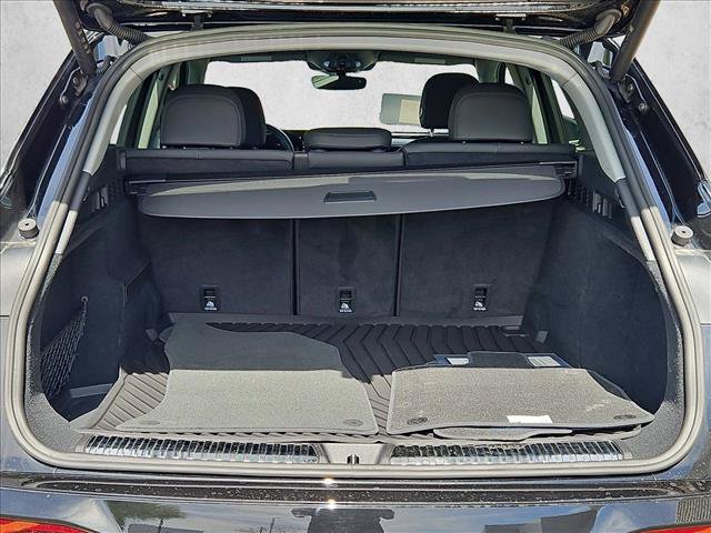 Certified 2025 Audi Q5 Premium w/ Convenience Package AWD/4WD image 6