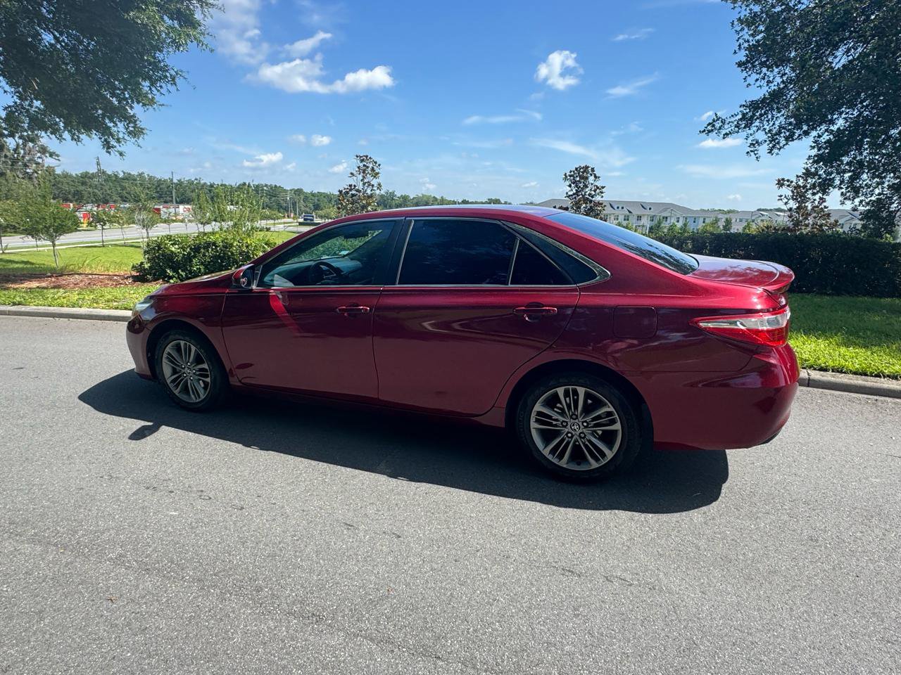 Used 2016 Toyota Camry SE FWD image 10