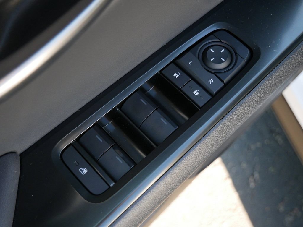 New 2026 Lexus UX 300h AWD image 15
