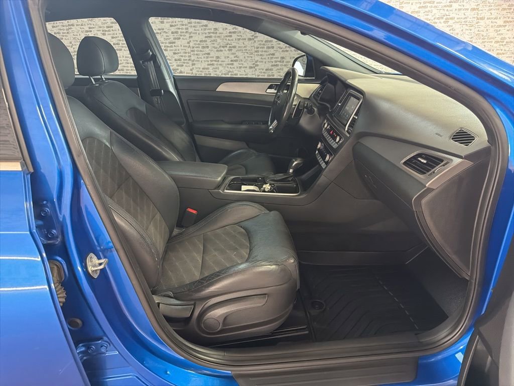 Used 2018 Hyundai Sonata Sport image 10