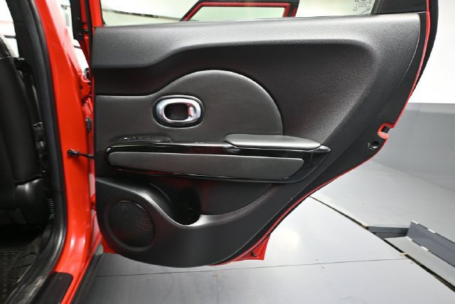 Used 2014 Kia Soul + w/ Primo Package FWD image 33
