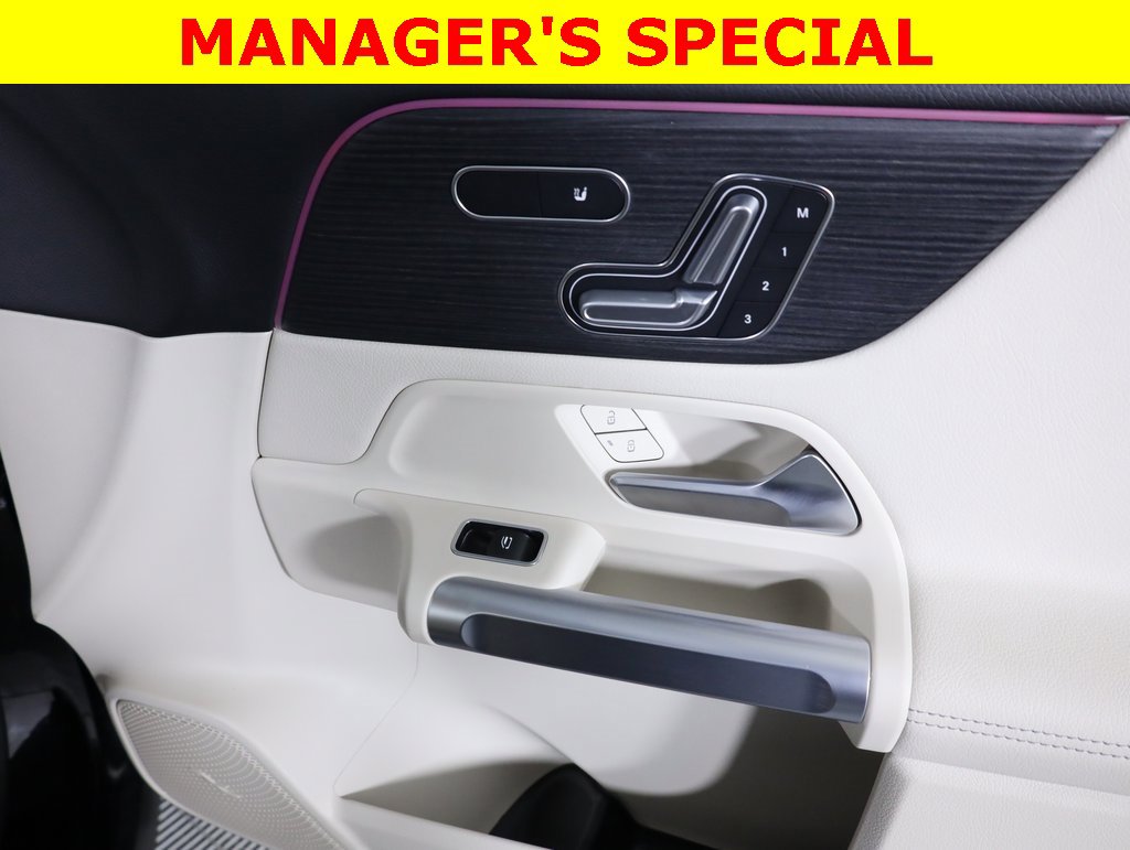 Certified 2025 Mercedes-Benz GLB 250 4MATIC image 48