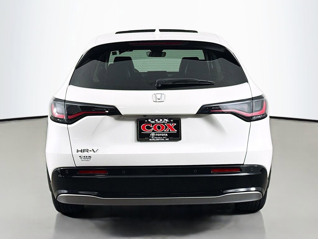Used 2023 Honda HR-V EX-L image 6
