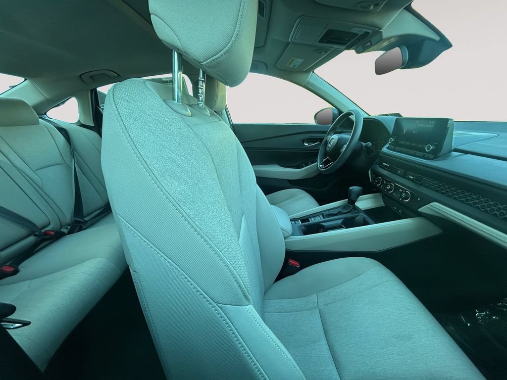 Certified 2024 Honda Accord EX image 9