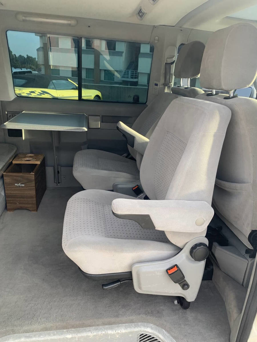 Used 2002 Volkswagen Eurovan MV image 18
