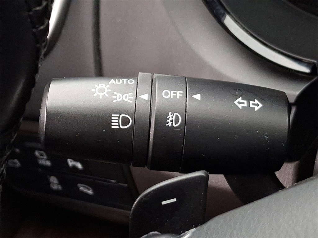 Used 2023 MAZDA CX-9 Signature image 27