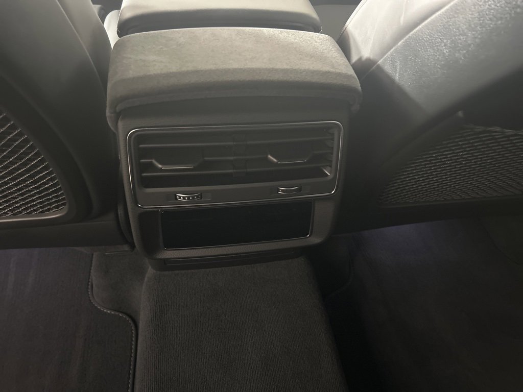 Used 2024 Audi RS Q8 image 13