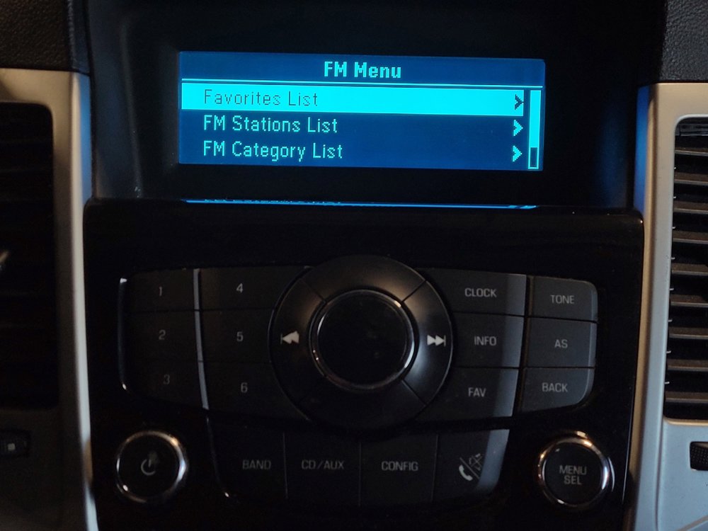 Used 2016 Chevrolet Cruze LS FWD image 25