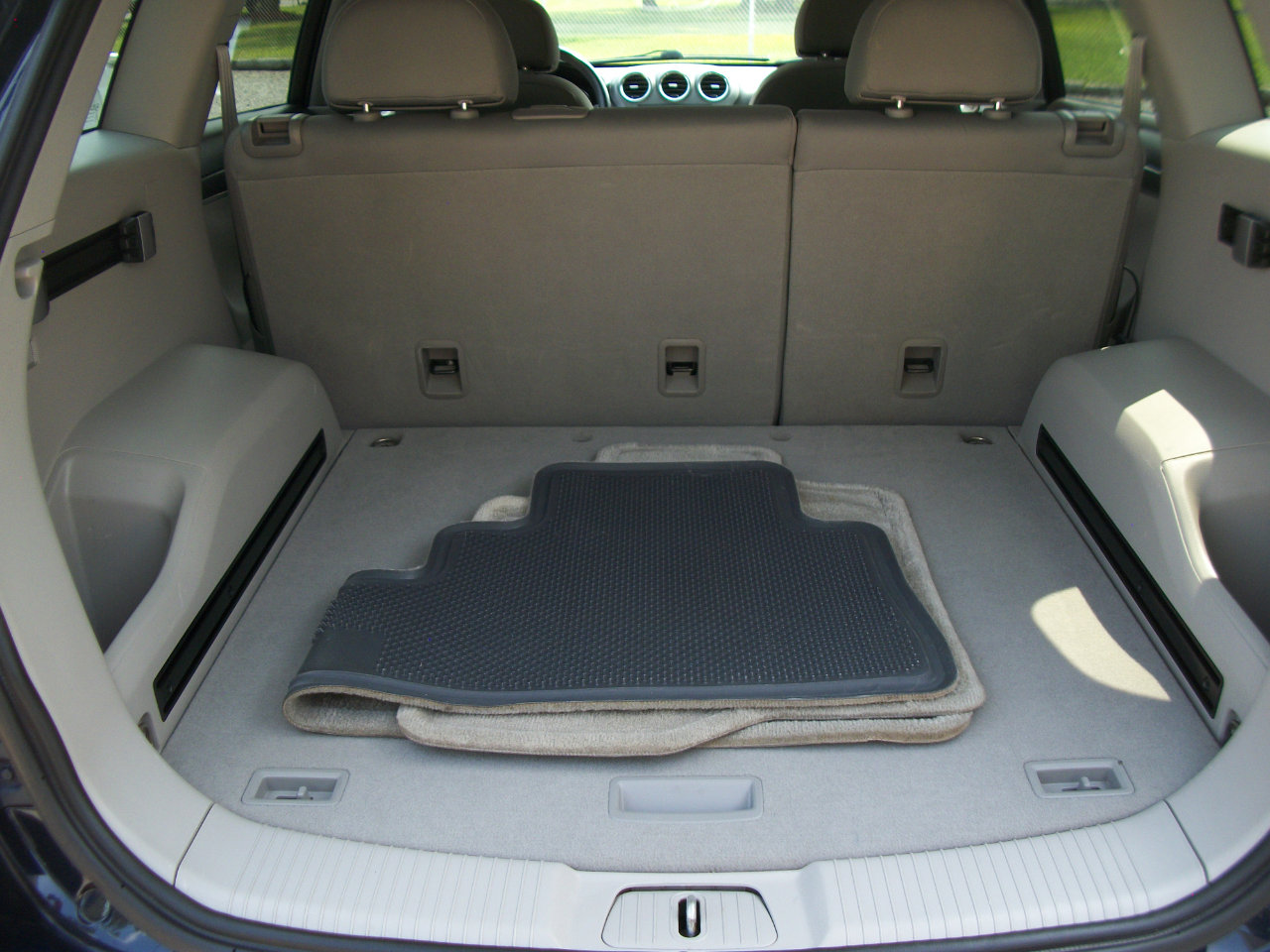 Used 2008 Saturn Vue XR image 13