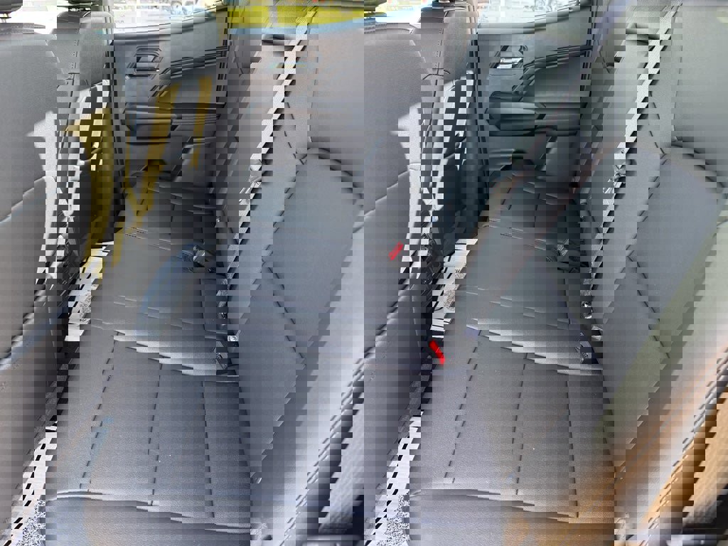 New 2026 GMC Canyon Elevation w/ Convenience Package image 22