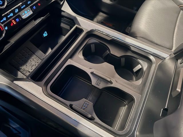 Used 2025 Ford F350 Lariat w/ Chrome Package image 31