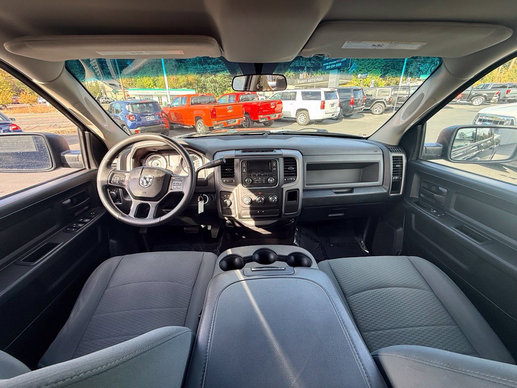 Used 2015 RAM 1500 ST w/ SXT Appearance Group AWD/4WD image 17